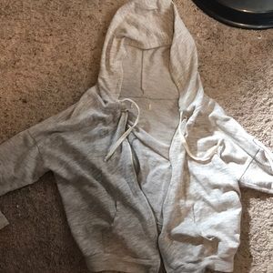 Cropped zip up light grey hoodie